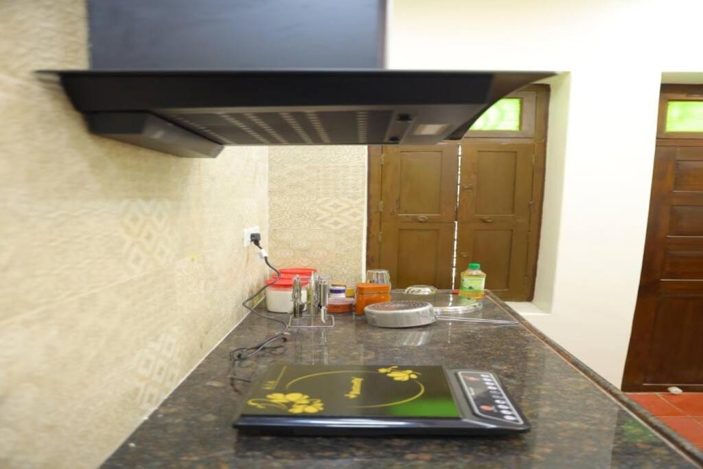 Heritage Home With 3 Bed/3 Bath With Kitchen In A Residential Neighborhood. Madurai Exterior photo