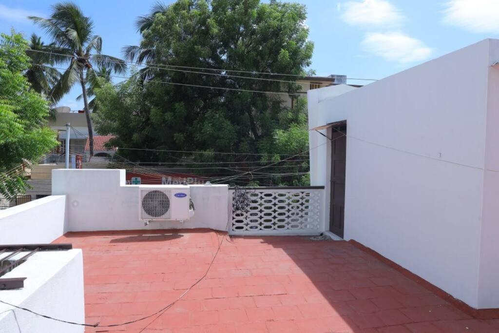 Heritage Home With 3 Bed/3 Bath With Kitchen In A Residential Neighborhood. Madurai Exterior photo